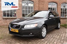 Volvo V70 - 2.0 D3 Kinetic 2012 184.939 km Navi Leder Clima Cruise Facelift