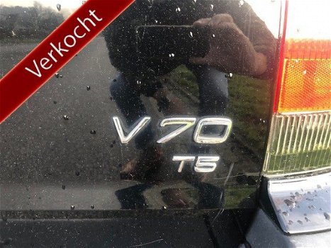 Volvo V70 - 2.3 T-5 Comfort Line 250pk , bijtellings vriendelijk - 1