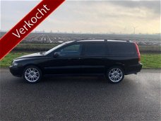 Volvo V70 - 2.3 T-5 Comfort Line 250pk , bijtellings vriendelijk