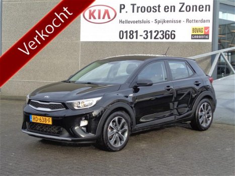 Kia Stonic - 1.0 T-GDi ComfortPlusLine Navigator TREKHAAK/SLECHTS 27.000 KM - 1