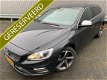 Volvo V60 - 2.4 D6 R-DESIGN HYBR. NAVI XENON LEDER PDC LMV - 1 - Thumbnail