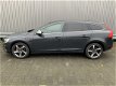 Volvo V60 - 2.4 D6 R-DESIGN HYBR. NAVI XENON LEDER PDC LMV - 1 - Thumbnail