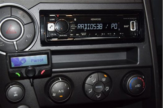 SsangYong Kyron - M 200 Xdi BTW Automaat Airco PDC Trekhaak All in Prijs Inruil Mogelijk - 1