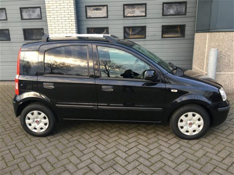 Fiat Panda - 1.2 Emotion (climate control - trekhaak - electr. ramen voor- ML - radio/cd/mp3 - MF st - 1