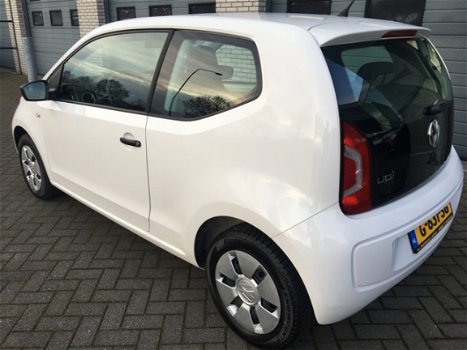 Volkswagen Up! - 1.0 take up BlueMotion (airco- radio/cd - electr. ramen voor) - 1