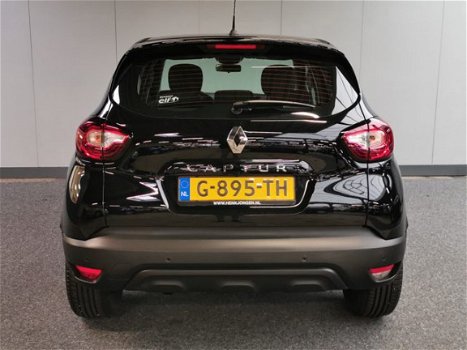 Renault Captur - 0.9 TCe Zen + Navigatie Rijklaar + Fabrieksgarantie tot 2-2021 - 1