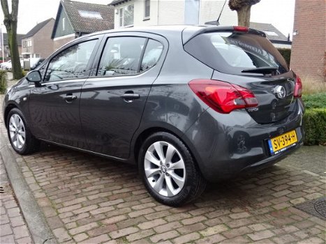 Opel Corsa - 1.4 90PK Favourite + 16