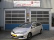 Toyota Auris - 1.8 Hybrid TS Business Pro 53.000 km alle opties - 1 - Thumbnail