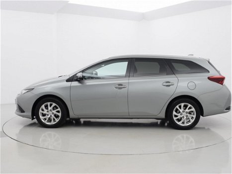 Toyota Auris - TS 1.2T Trend Navi - 1