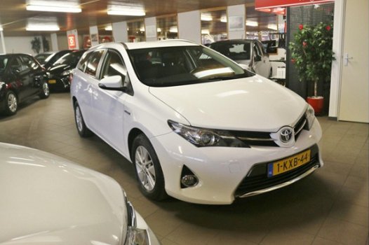 Toyota Auris Touring Sports - 1.8 Hybrid Aspiration ACHTERUITRIJCAMERA, AIRCO - 1