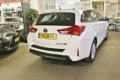 Toyota Auris Touring Sports - 1.8 Hybrid Aspiration ACHTERUITRIJCAMERA, AIRCO - 1 - Thumbnail