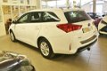 Toyota Auris Touring Sports - 1.8 Hybrid Aspiration ACHTERUITRIJCAMERA, AIRCO - 1 - Thumbnail