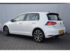 Volkswagen Golf - GTE DSG/18.750 incl. BTW/Trekhaak/Navi