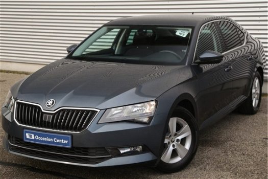 Skoda Superb - 1.4 TSI 150pk ACT Ambition Navigatie Trekhaak Climatronic 103 - 1