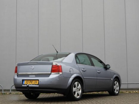 Opel Vectra - 1.9 CDTI 150PK 4drs ELEGANCE ECC LMV TREKHAAK - 1