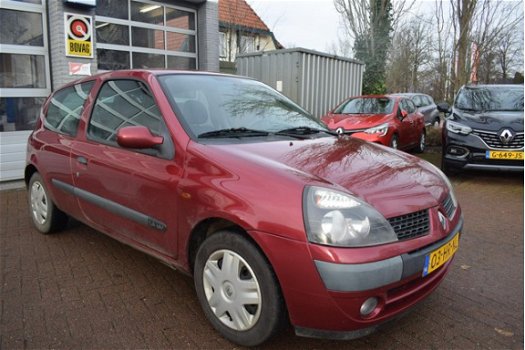 Renault Clio - 1.4 16V AUT0MAAT Expression SLECHTS 1250E - 1