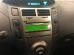 Toyota Yaris - 1.3 16v VVT-i 99pk 5D Aspiration Airco - 1 - Thumbnail