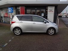 Toyota Verso S - 1.3 VVT-i 99pk CVT Dynamic