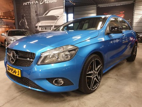 Mercedes-Benz A-klasse - 180 Ambition - AMG uitgevoerd - Automaat - Navigatie - 1