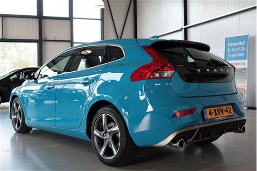 Volvo V40 - D2 R-Design - 1