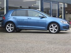 Volkswagen Golf - 1.2 TSI Comfortline 5 deurs Standkachel/Airco ECC/17'lm velgen/MTF stuur Dealer OH