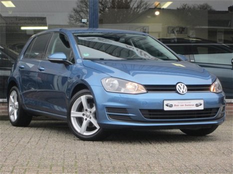 Volkswagen Golf - 1.2 TSI Comfortline 5 deurs Standkachel/Airco ECC/17'lm velgen/MTF stuur Dealer OH - 1