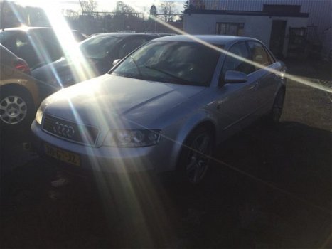 Audi A4 - 2.0 Exclusive - 1