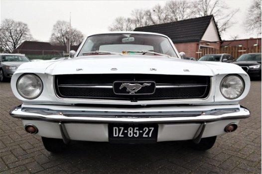 Ford Mustang - | 4 bak Hangeschakeld | Leder interieur | Nette auto | Oldtimer | 6 Cilinder | - 1