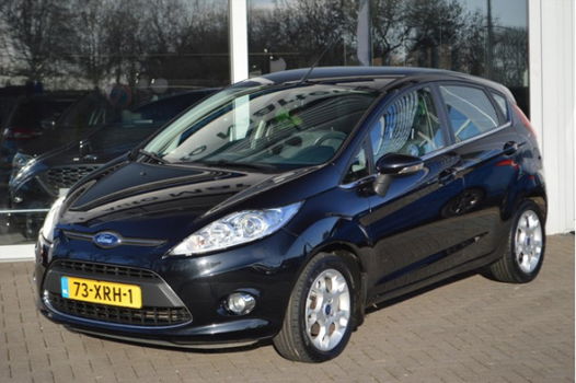 Ford Fiesta - 1.25 82pk 5Deurs Titanium 1e Eigenaar - 1