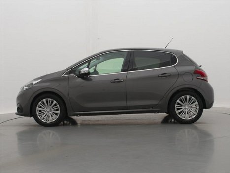 Peugeot 208 - 1.2 82pk Allure | Navigatie | Parkeersensoren | 16