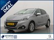 Peugeot 208 - 1.2 82pk Allure | Navigatie | Climate Control | Achteruitrijcamera | Donker getint gla - 1 - Thumbnail