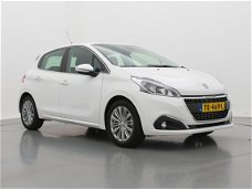 Peugeot 208 - 1.6 BlueHdi 100pk Executive | Navigatie | Climate Control | Parkeersensoren | 16" lm v