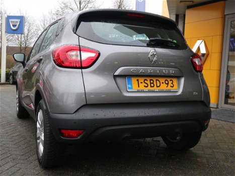 Renault Captur - 90TCe Expression - 1