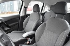 Citroën C3 - PureTech 82 Selection Navi | Airco | Lage KM stand