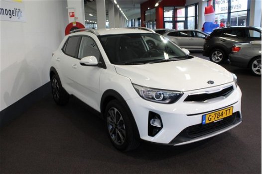 Kia Stonic - 1.0 T-GDi DynamicLine Navigatie / Climatecontrol - 1