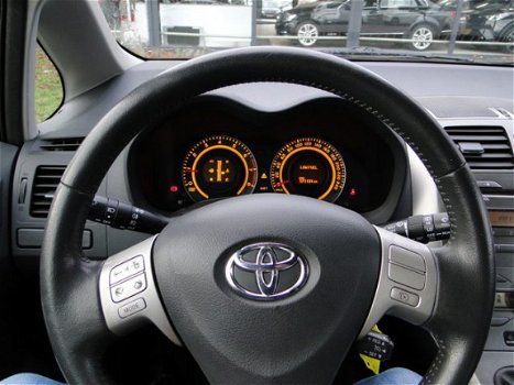 Toyota Auris - 1.6-16V Sol Clima/PDC/Trekhaak - 1