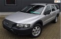 Volvo XC70 - 2.5 T Geartronic ruil motor met 170.000km bijtel vriendelijk - 1 - Thumbnail