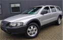 Volvo XC70 - 2.5 T Geartronic ruil motor met 170.000km bijtel vriendelijk - 1 - Thumbnail