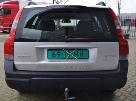 Volvo XC70 - 2.5 T Geartronic ruil motor met 170.000km bijtel vriendelijk - 1