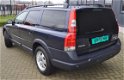 Volvo V70 Cross Country - 2.4 T XC70, top staat Bijtel vriendelijk - 1 - Thumbnail