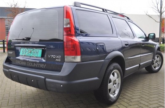 Volvo V70 Cross Country - 2.4 T XC70, top staat Bijtel vriendelijk - 1