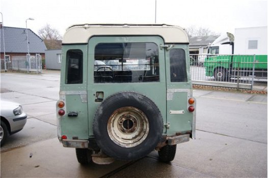 Land Rover 109 - serie 3 stationwagon - 1