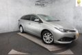 Toyota Auris Touring Sports - 1.8 Hybrid Lease | Panoramadak | Achteruitrijcamera | Climate Control - 1 - Thumbnail