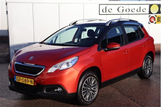 Peugeot 2008 - 1.2 PureTech Active org. NL-auto automaat , panoramadak navigatie - 1