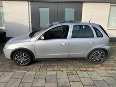 Opel Corsa - 1.2-16V Cosmo