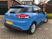 Renault Clio Estate - 1.2 16V NAVI AIRCO UNIEKE KLEUR - 1 - Thumbnail