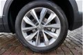 Volkswagen T-Roc - 1.5 TSI Style, Lane assist, Navi, PDC, LED - 1 - Thumbnail