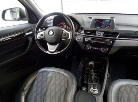 BMW X1 - sDrive18d Corporate Lease xLine *LED+1/2LEDER+NAVI+PDC+ECC+CRUISE - 1