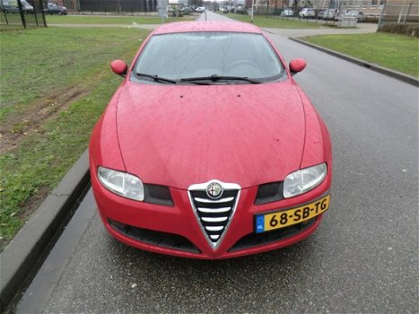 Alfa Romeo GT - 1.8 T.Spark Progression - 1