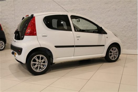 Peugeot 107 - 1.0-12V XS Airco / Bluetooth / LMV / Toerenteller - 1